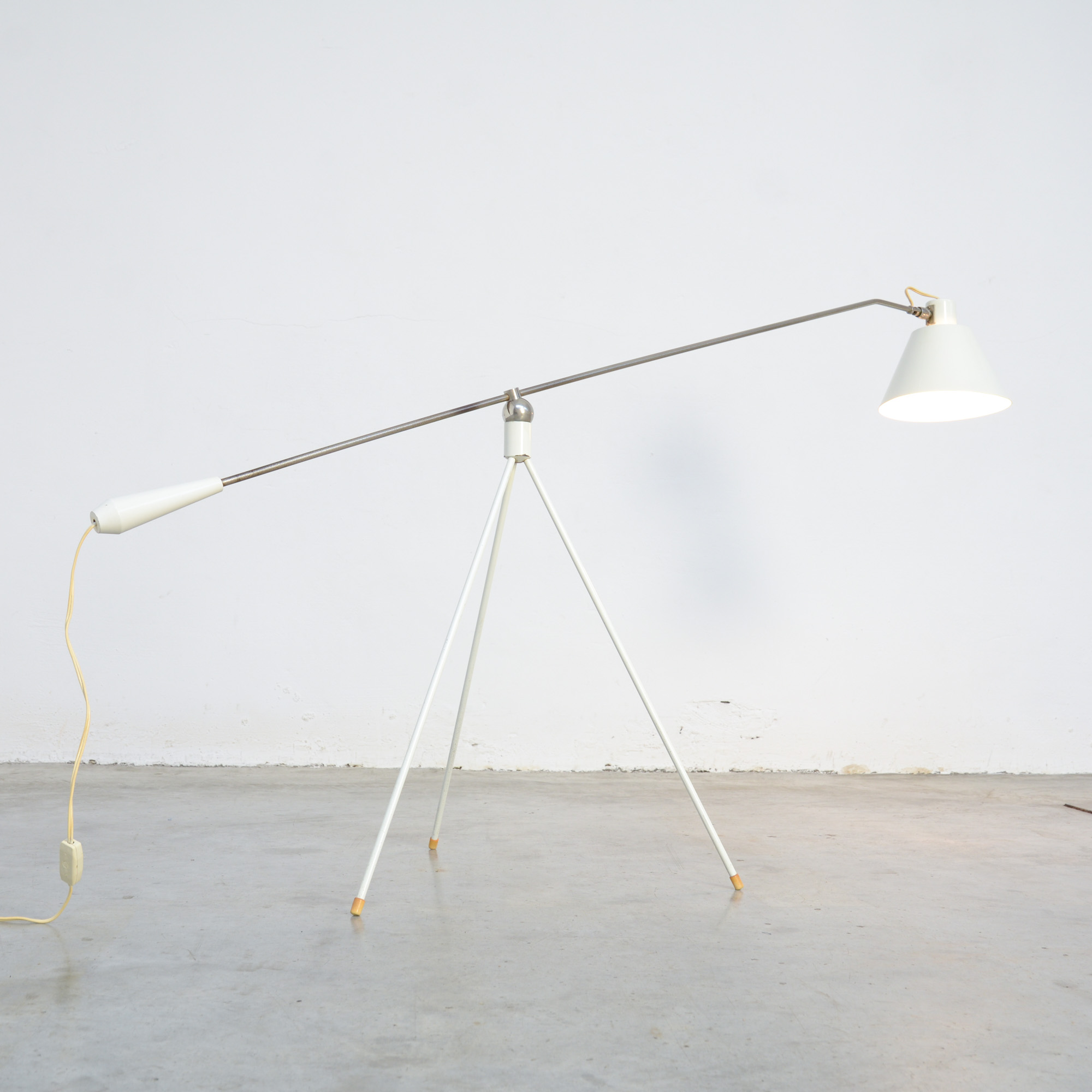 Magneto Floor Lamp By H Fillekes For Artiforte Vintage Design Point