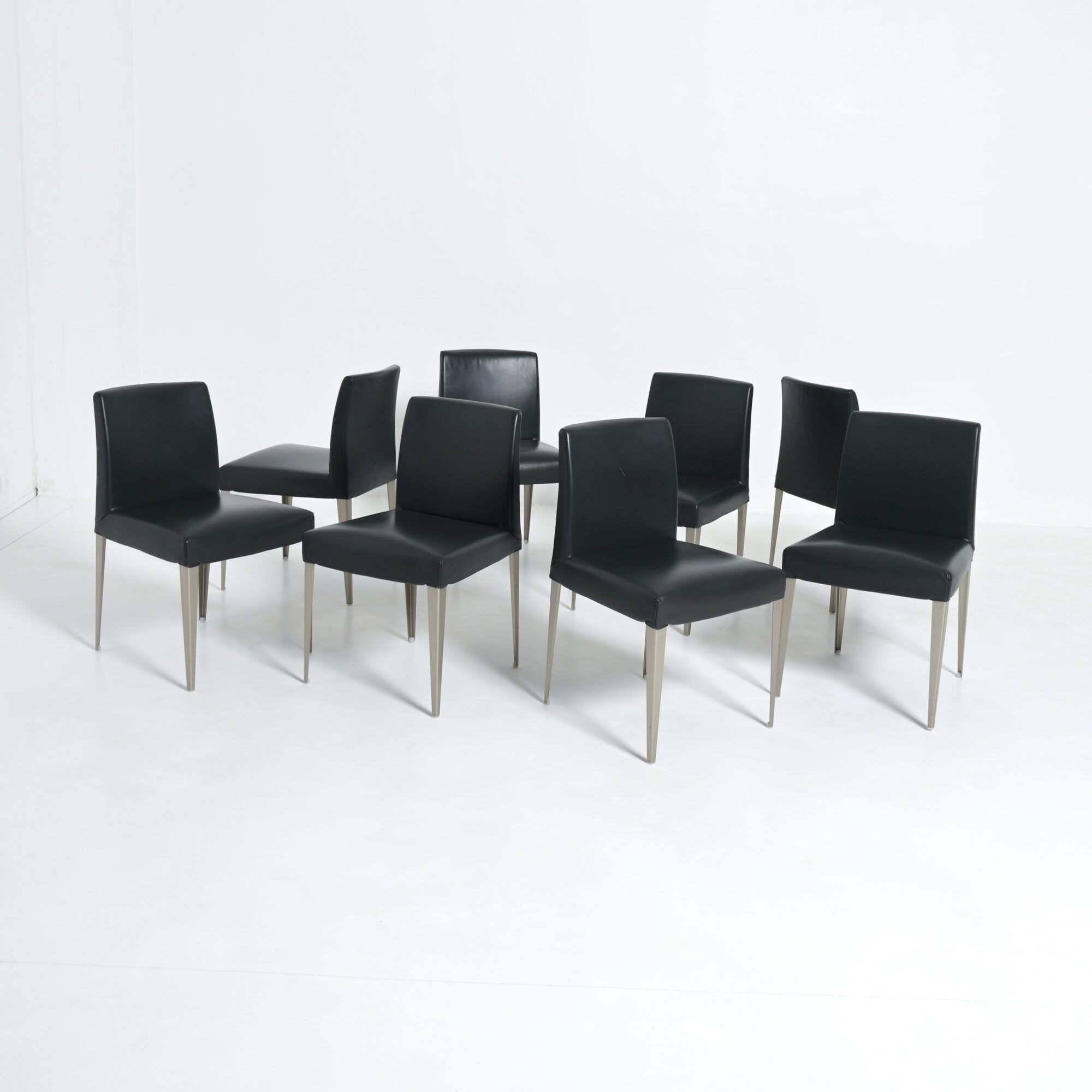 Set Of 8 Melandra Dining Chairs By Antonio Citterio For B&B Italia - Vintage Design Point