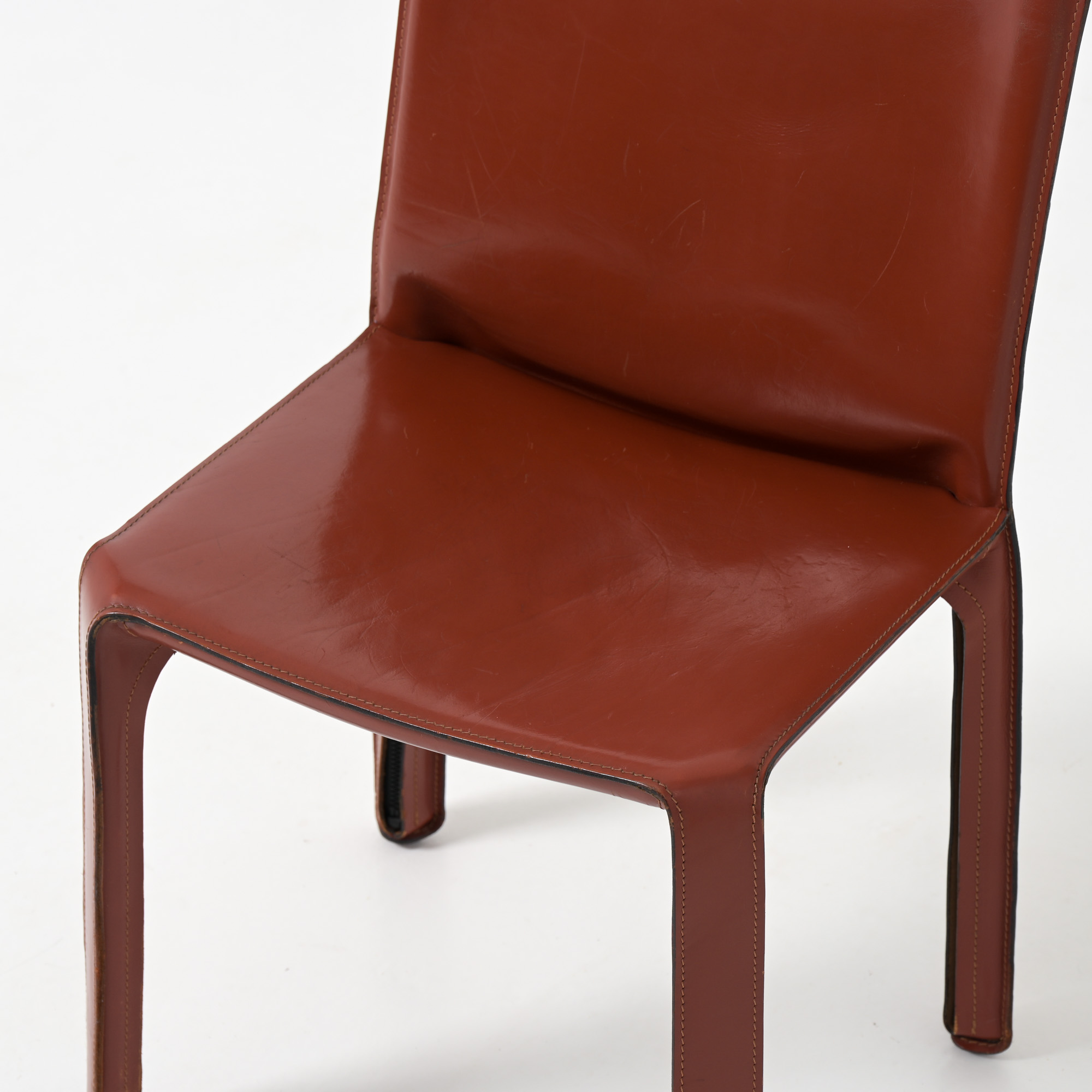 CAB Chair by Mario Bellini for Cassina - Vintage Design Point